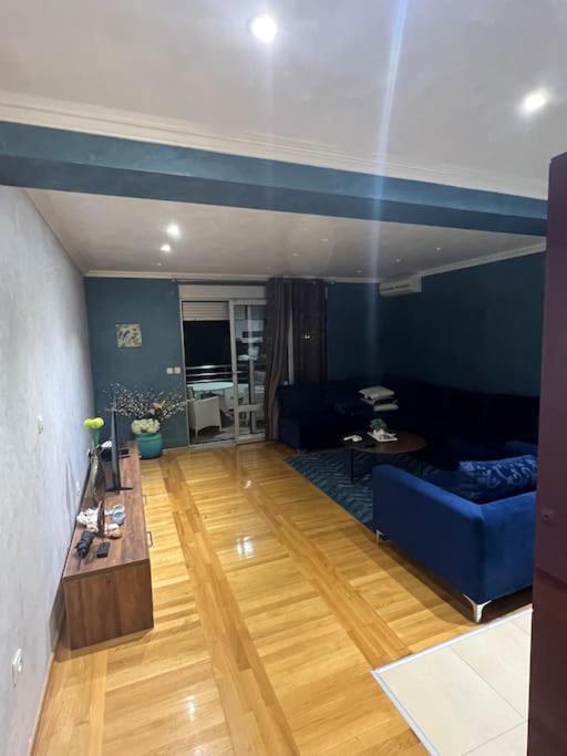 Lägenhet Flat In Budva