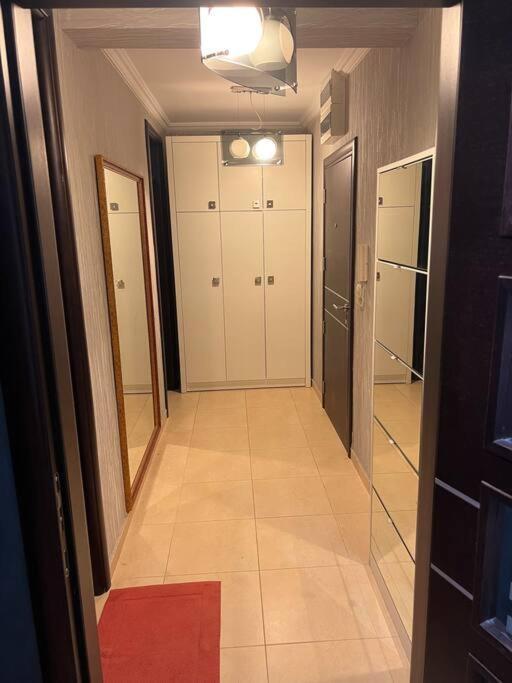 Flat In